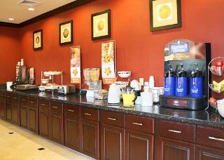 Hotel Sleep Inn & Suites