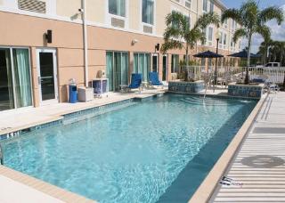 Hotel Sleep Inn & Suites