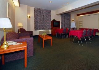 Hotel Sleep Inn & Suites