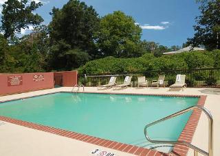 Hotel Sleep Inn & Suites