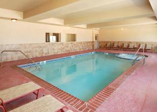 Hotel Sleep Inn & Suites