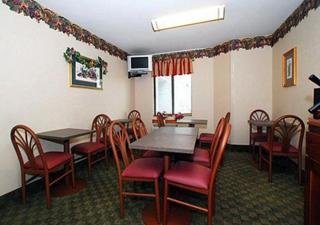 Hotel Sleep Inn & Suites Airport