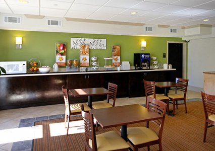 Hotel Sleep Inn & Suites Downtown