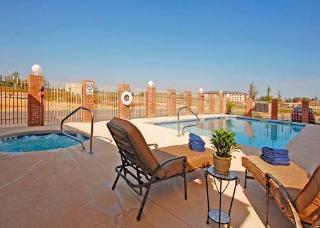 Hotel Sleep Inn & Suites East Chase
