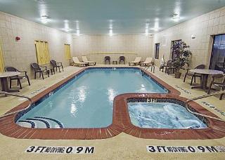Hotel Sleep Inn & Suites Near Seaworld