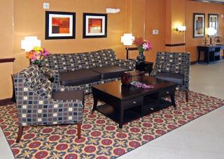 Hotel Sleep Inn & Suites West Lake Rd