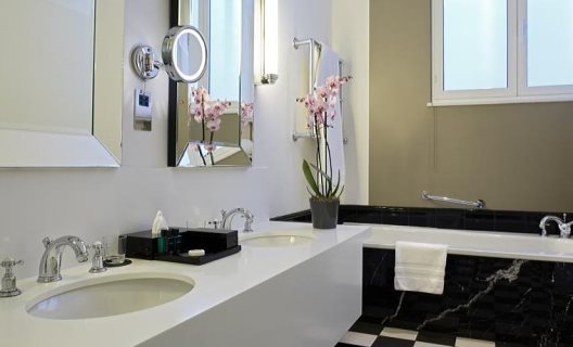 Hotel Sofitel St James London