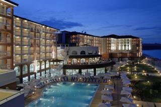 Hotel Sol Luna Bay Resort