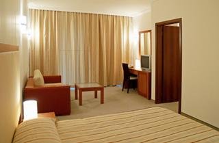 Hotel Sol Luna Bay Resort