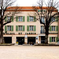 Hotel Soleil Et Jardin Lyon Lyon