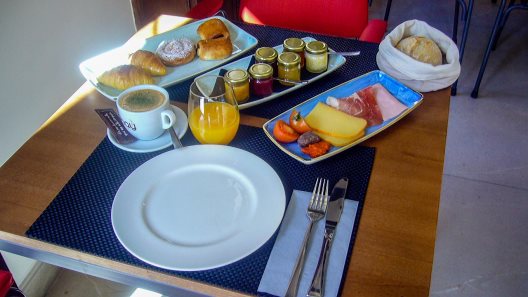 Hotel Som Central