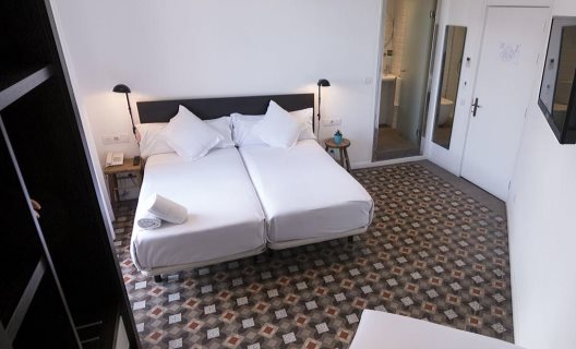 Hotel Som Nit Triomf