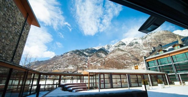 Hotel Sommos Aneto