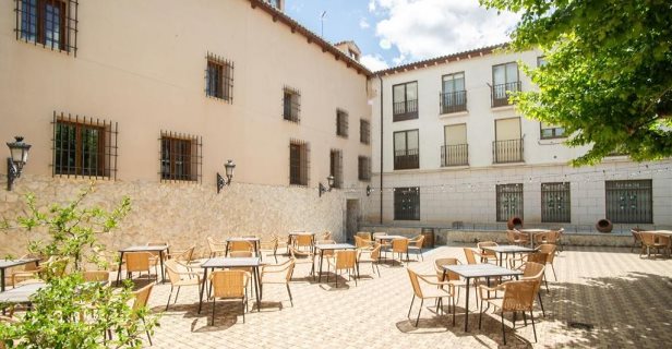 Hotel Spa Azz Peñafiel Las Claras