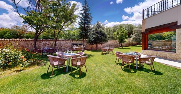 Hotel Spa Azz Peñafiel Las Claras
