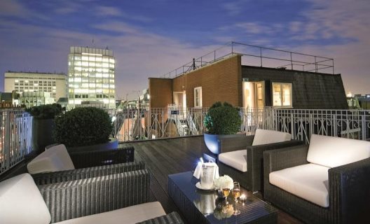 Hotel St James & Club