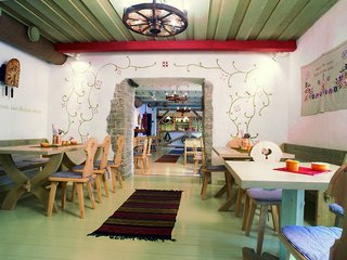 Hotel St Petersbourg
