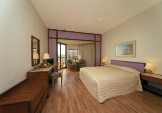 Hotel St Raphael Resort
