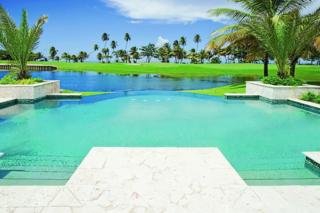 Hotel St. Regis Bahia Beach