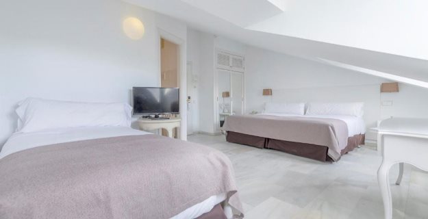 Hotel Suances
