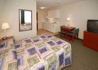 Hotel Suburban Extended Stay