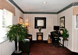 Hotel Suburban Extended Stay