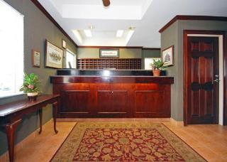 Hotel Suburban Extended Stay