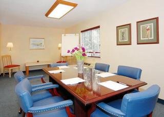 Hotel Suburban Extended Stay Hilton Head