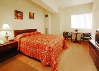 Hotel Suburban Extended Stay Logan Airport