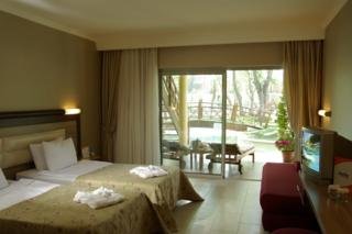 Hotel Sueno Beach Side