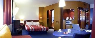 Hotel Suite Novotel Calais Coquelles Tunnel Sous La Manche
