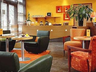 Hotel Suite Novotel Paris Porte De Montreuil