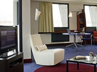 Hotel Suitehotel Marseille Centre Euromed