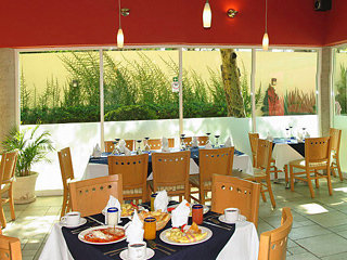 Hotel Suites Carolina