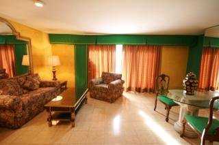 Hotel Suites Country Club