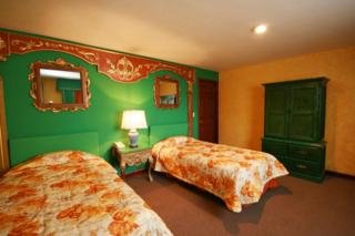 Hotel Suites Country Club