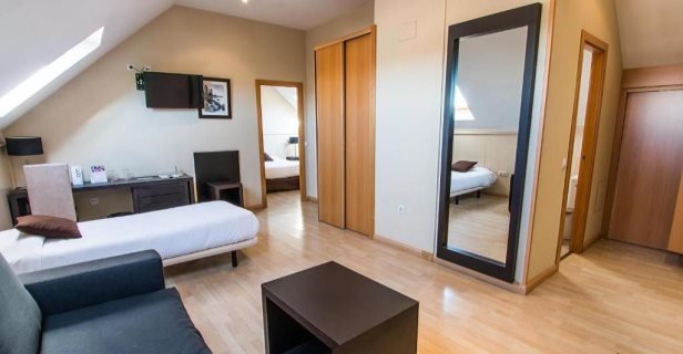 Hotel Suites Feria De Madrid