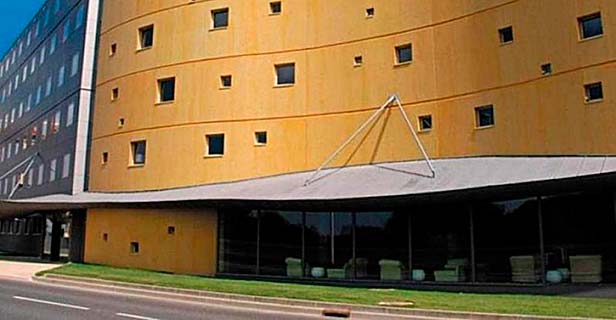 Hotel Suites Standing