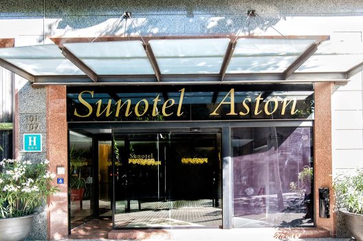 Hotel Sunotel Aston Barcelona