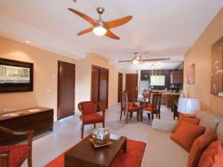 Hotel Sunset Plaza Beach Resort & Spa