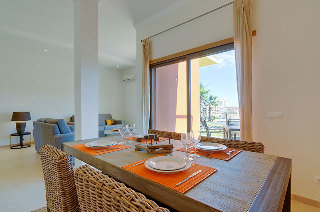 Hotel Sunset Village