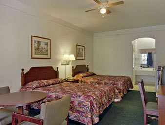 Hotel Super 8 Mcallen