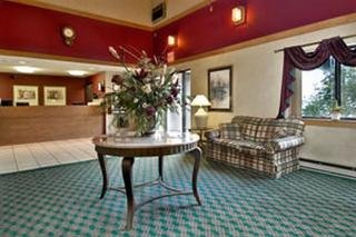 Hotel Super 8 Milwaukee Airport