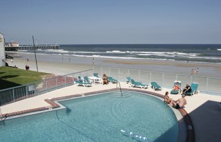 Hotel Super 8 Oceanfront