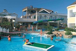 Hotel Superfun Beach Resort & Spa