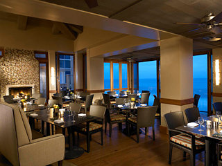Hotel Surf And Sand Resort