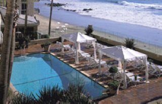 Hotel Surf And Sand Resort