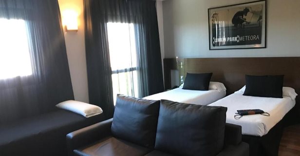 Hotel Tach Madrid Airport