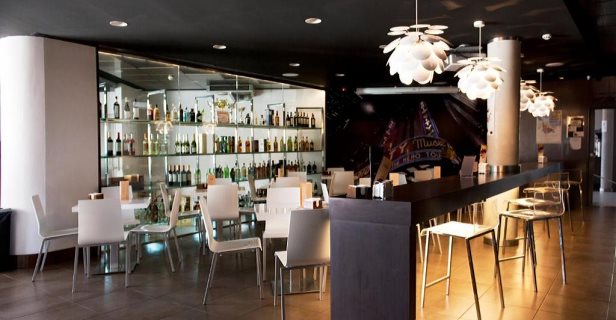 Hotel Tach Madrid Airport