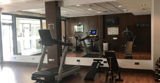 Hotel Tach Madrid Airport
